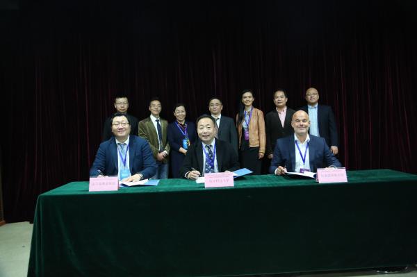 QQ图片20181026094356.jpg