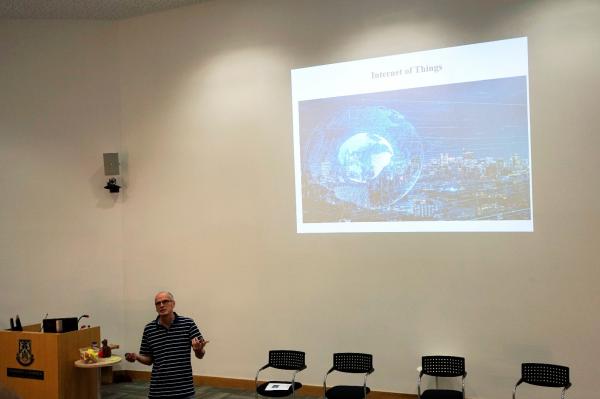 2018年IoT学术会议.JPG