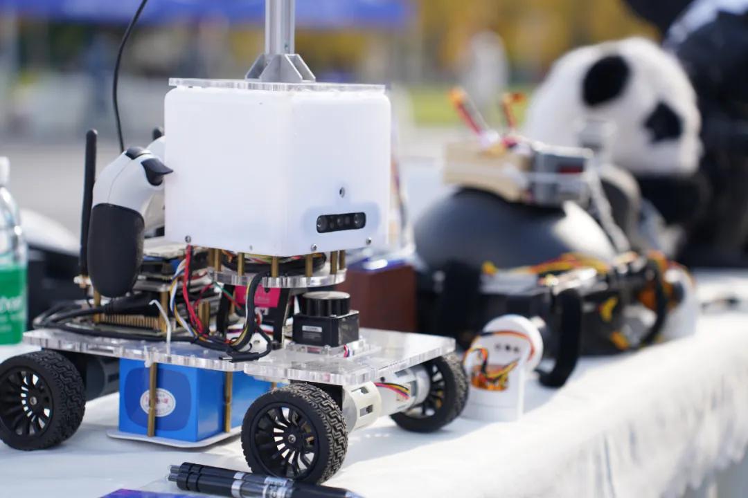 7be83c7a44c57eb4666ee939c30d231b_4f2bb.j