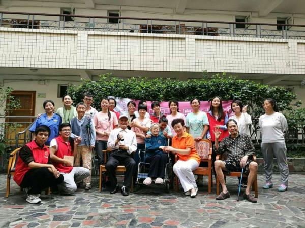 QQ图片20161008235108.jpg