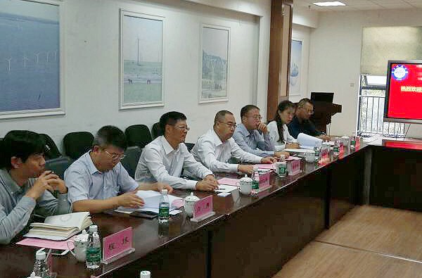 座谈.jpg