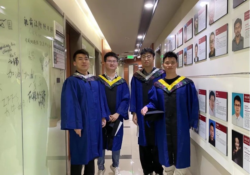 d2db6b48252c415d975505b3ad07b2de.jpg