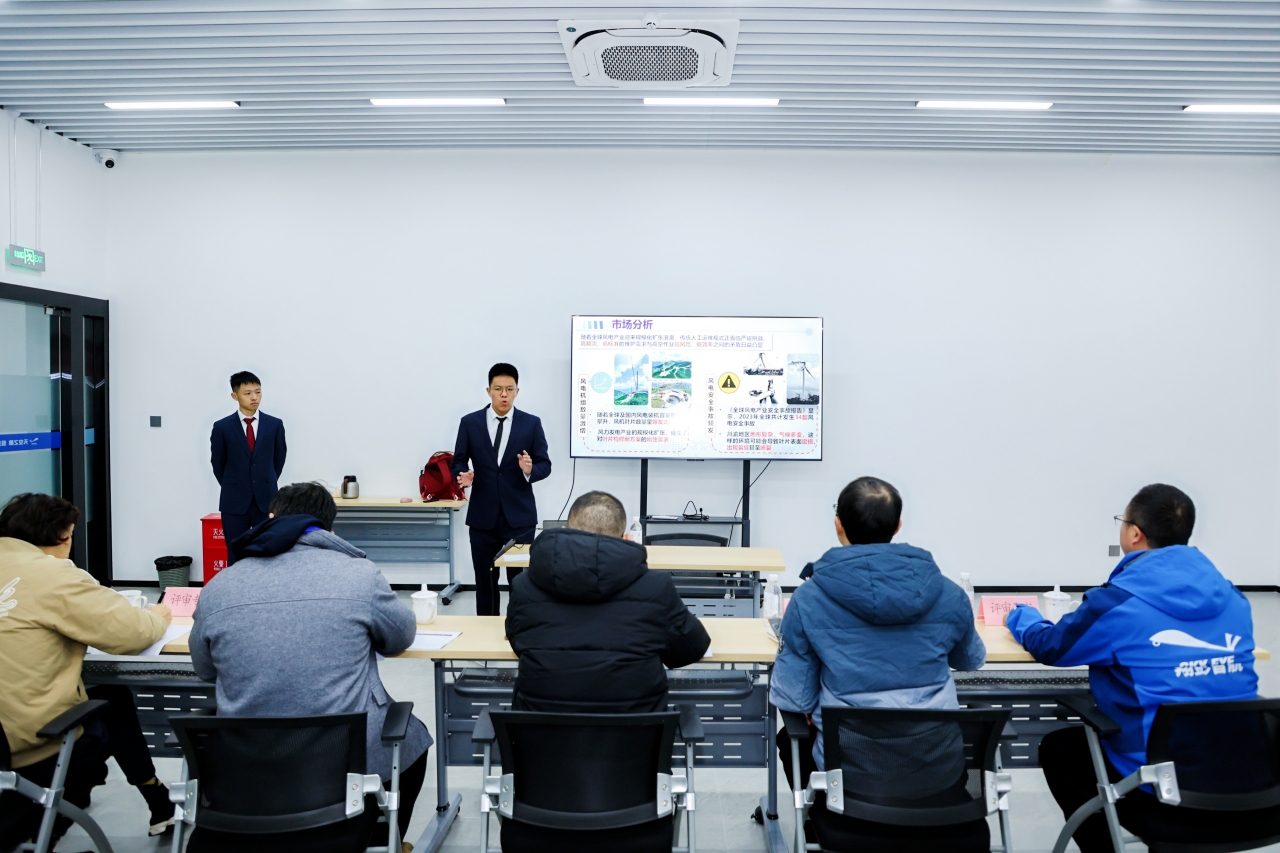 e4ce34bf833c307ea64298744d70e260_5f2a3.j