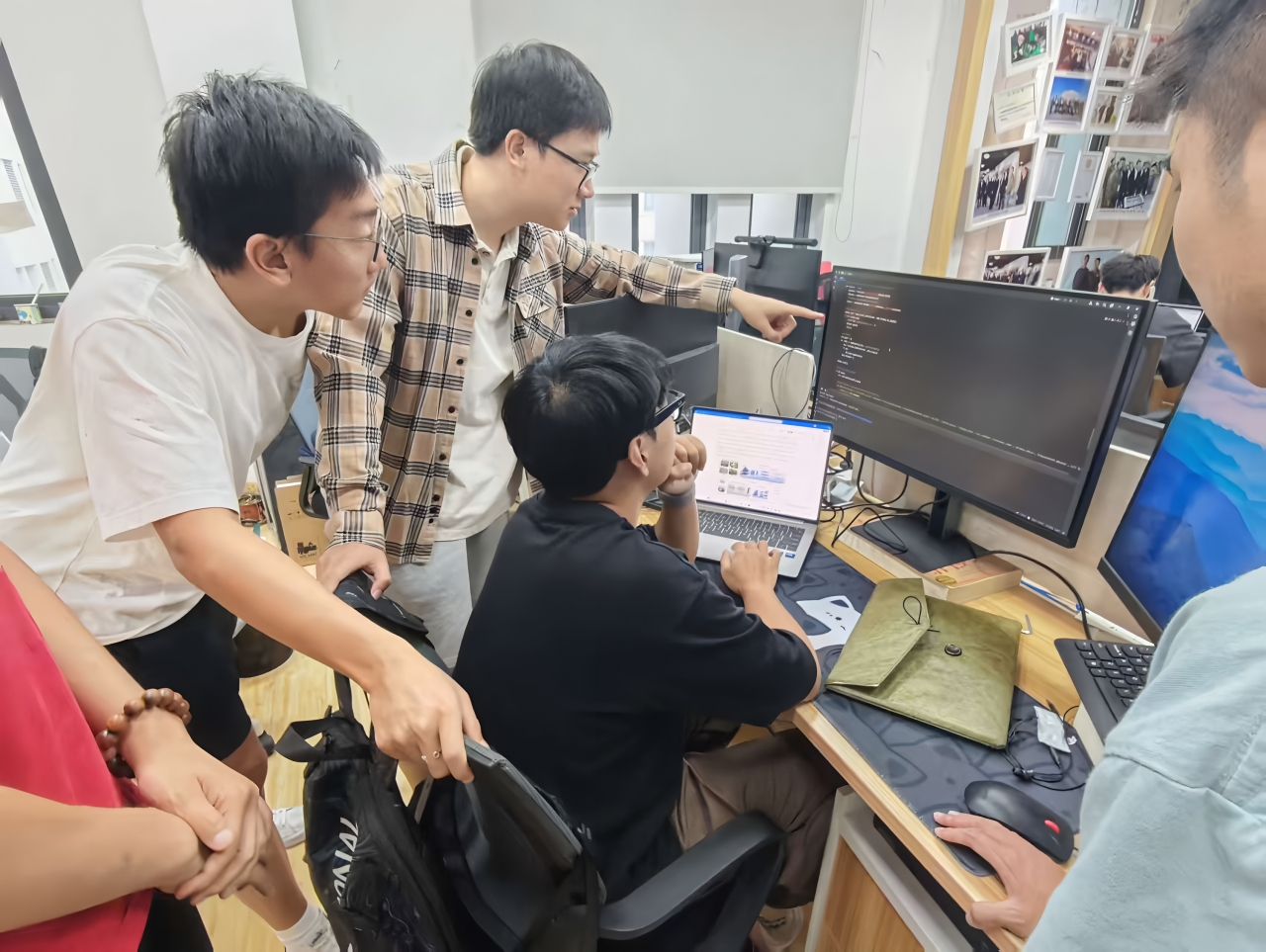 fad5e5e9852065033bad6835b02dcfff_4e893.j