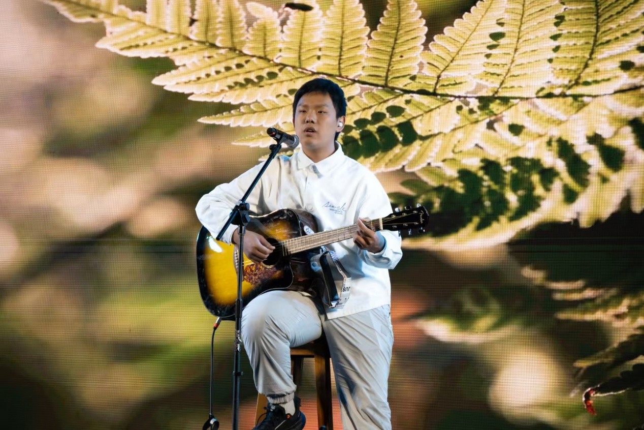 fcf6e3b100d44e90ef7578b9c4c090fa_54ecf.j